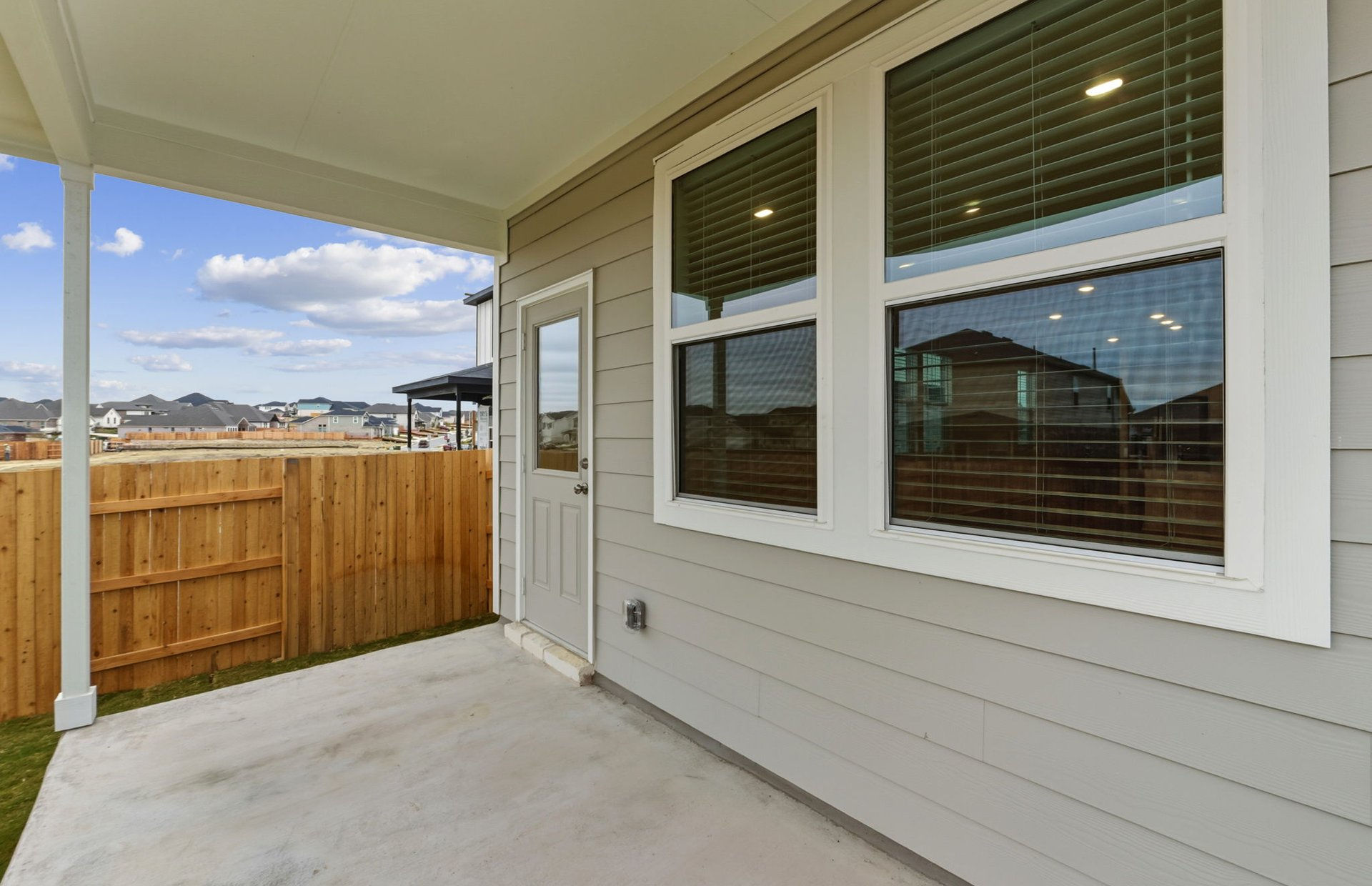Sunfield photo 5
