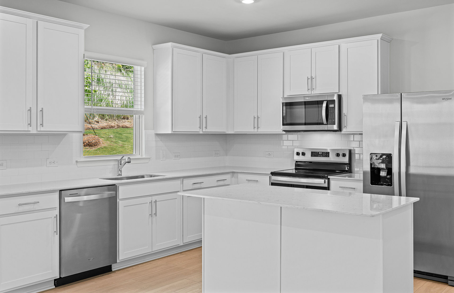 Avery Ridge photo 3