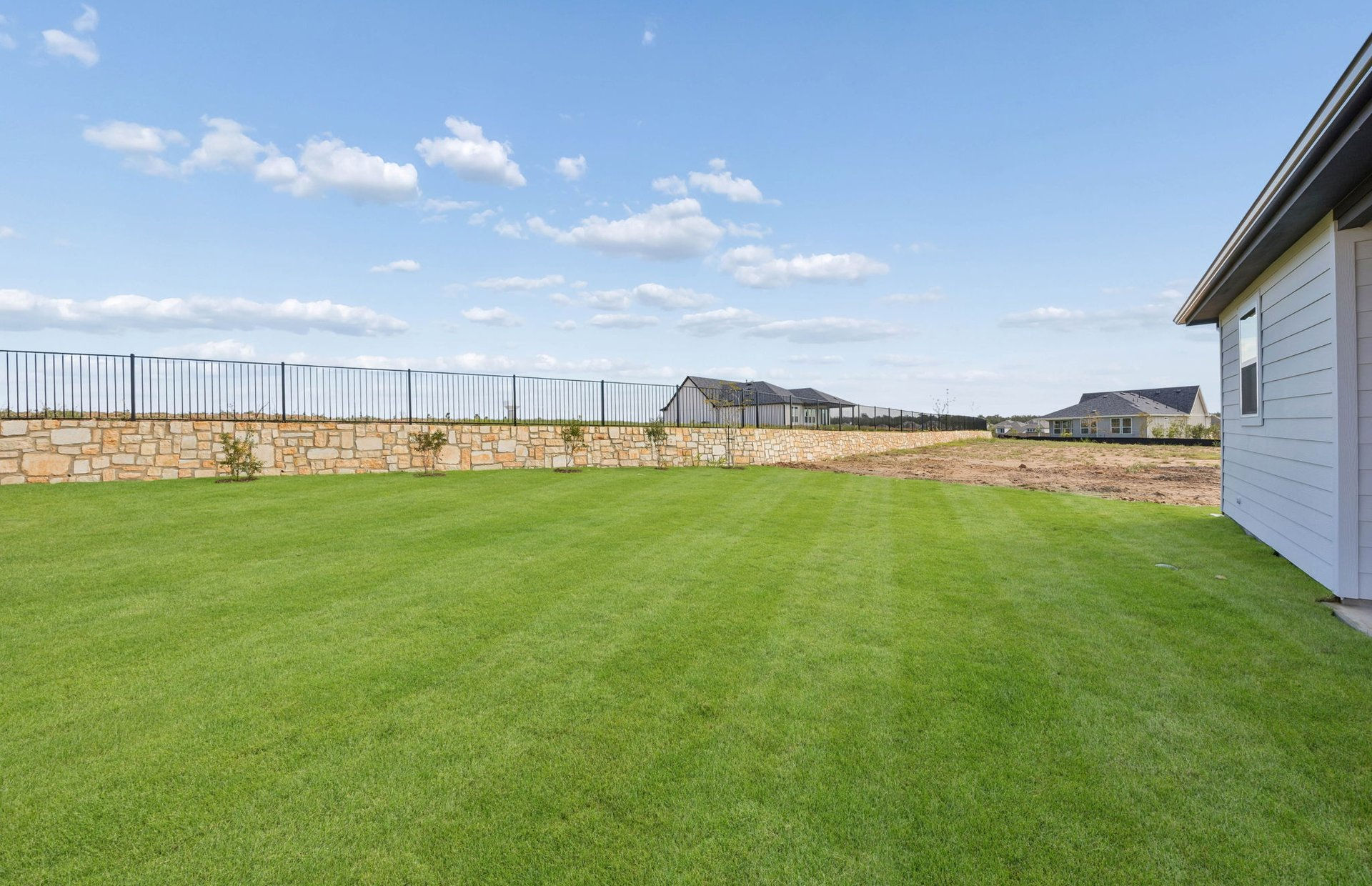 Del Webb Austin At Lost Pines photo 2