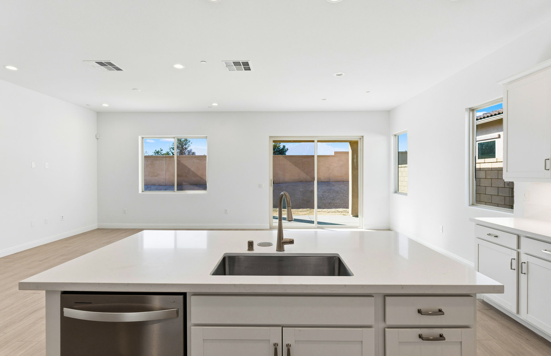 Del Webb Explore Palm Desert photo 5