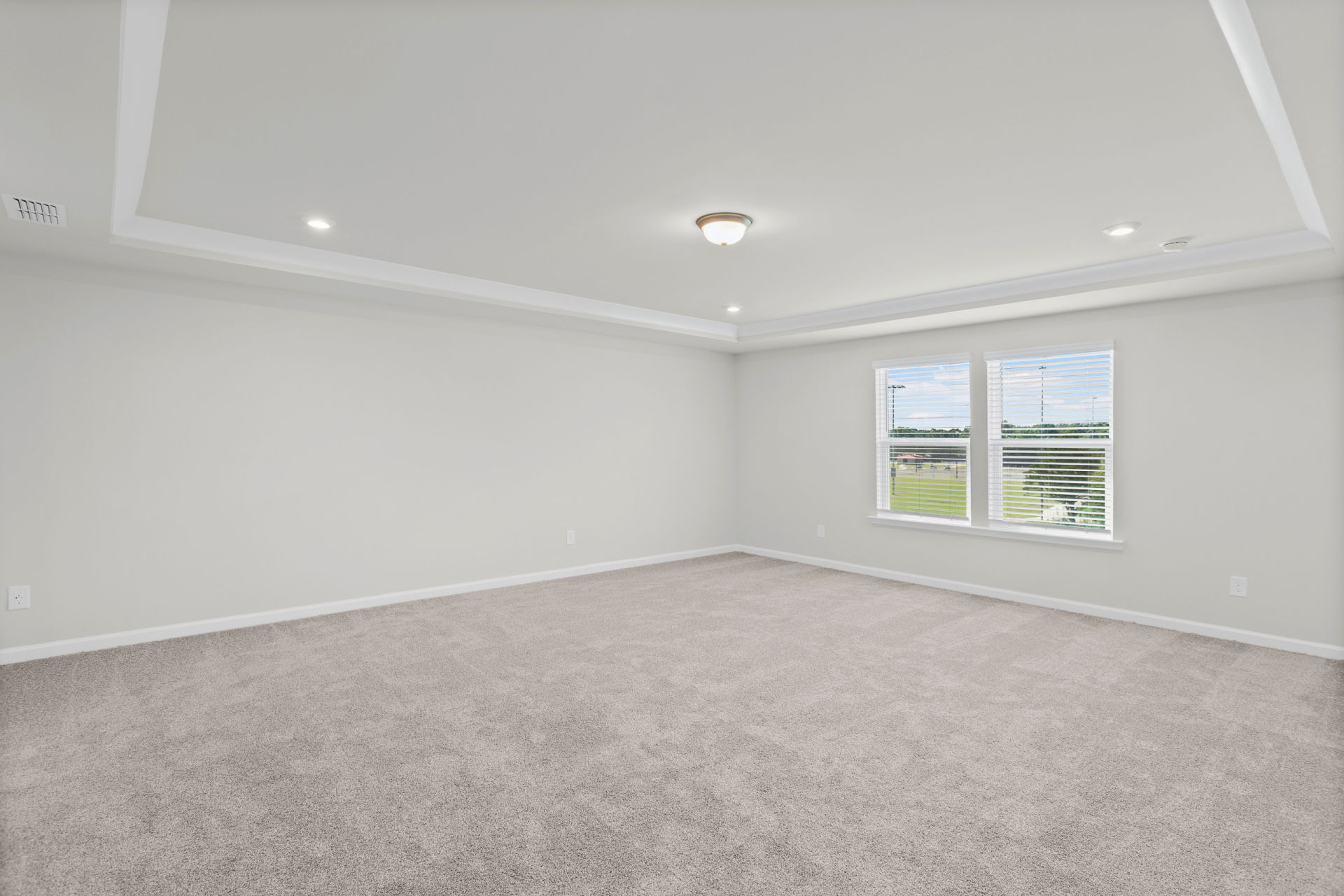 Hamilton Place photo 3