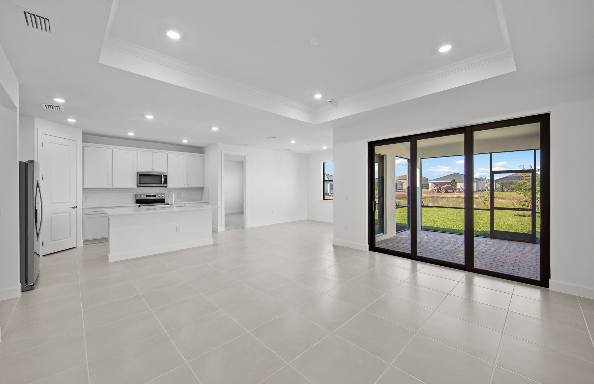 Hampton Lakes At River Hall photo 5