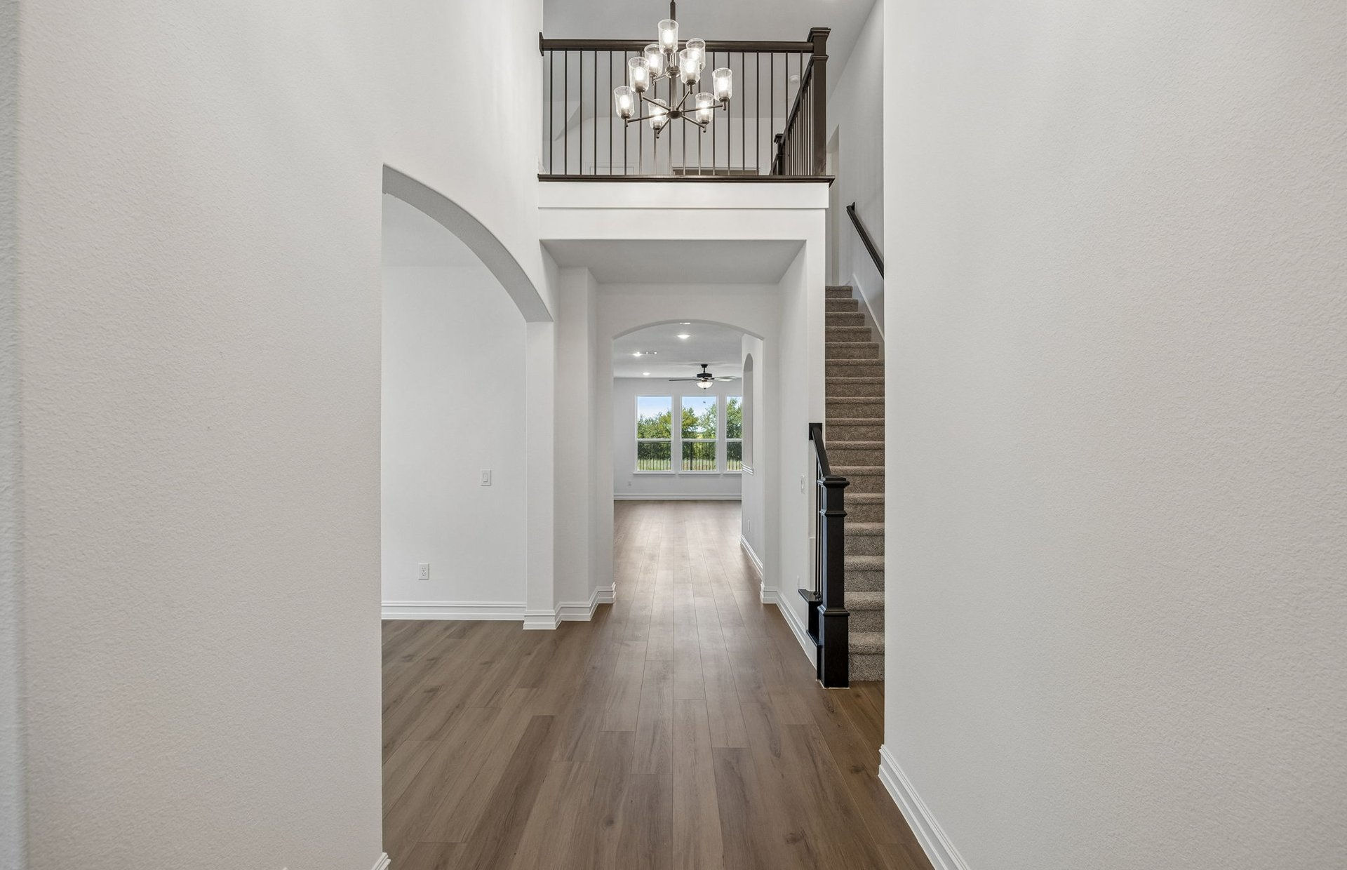Mooreville at 5936 Merian Drive, Pilot Point, Texas: photo 3