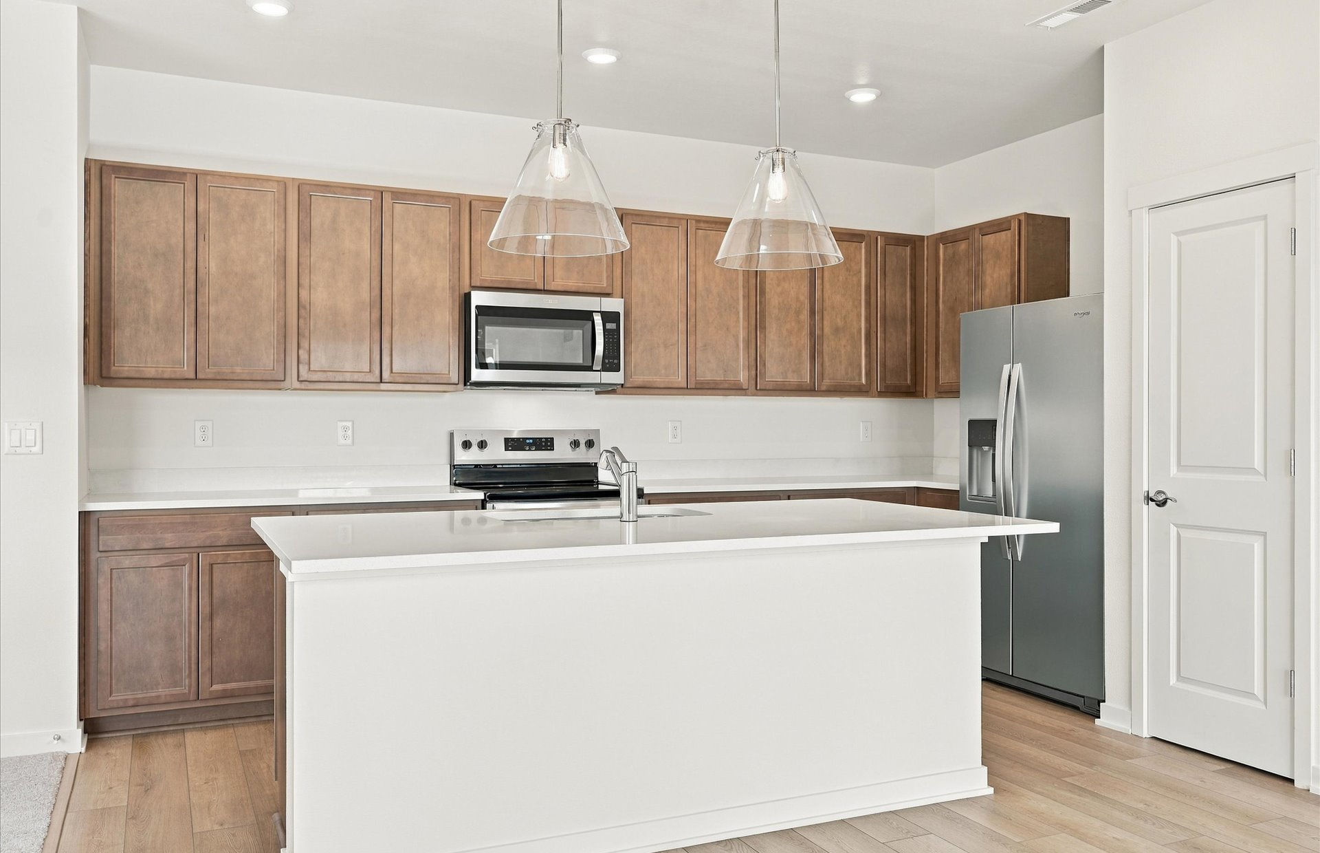 Coyote Ridge photo 2