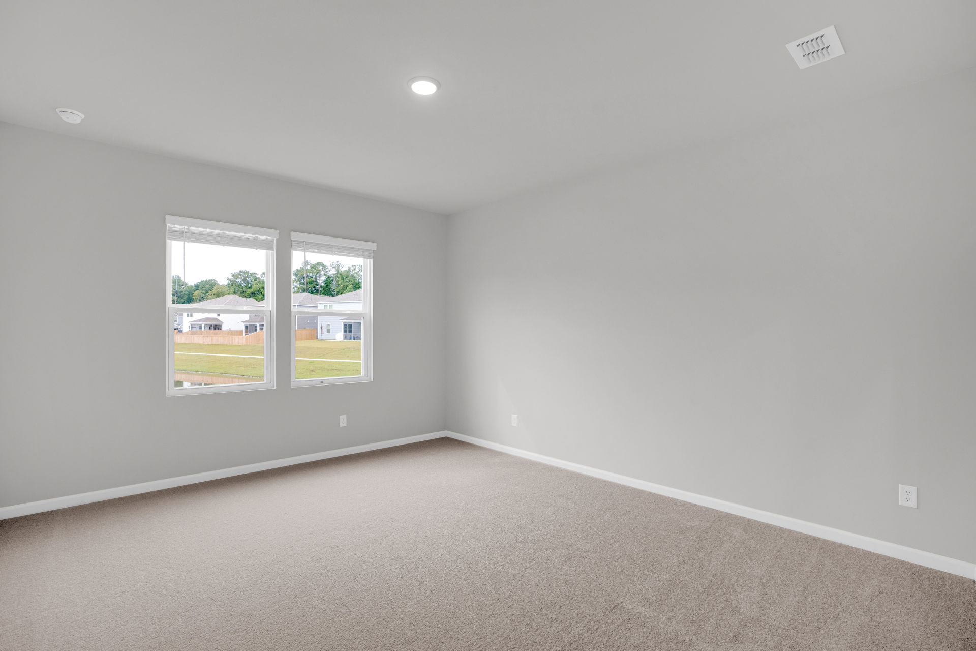 Bradford Pointe photo 4