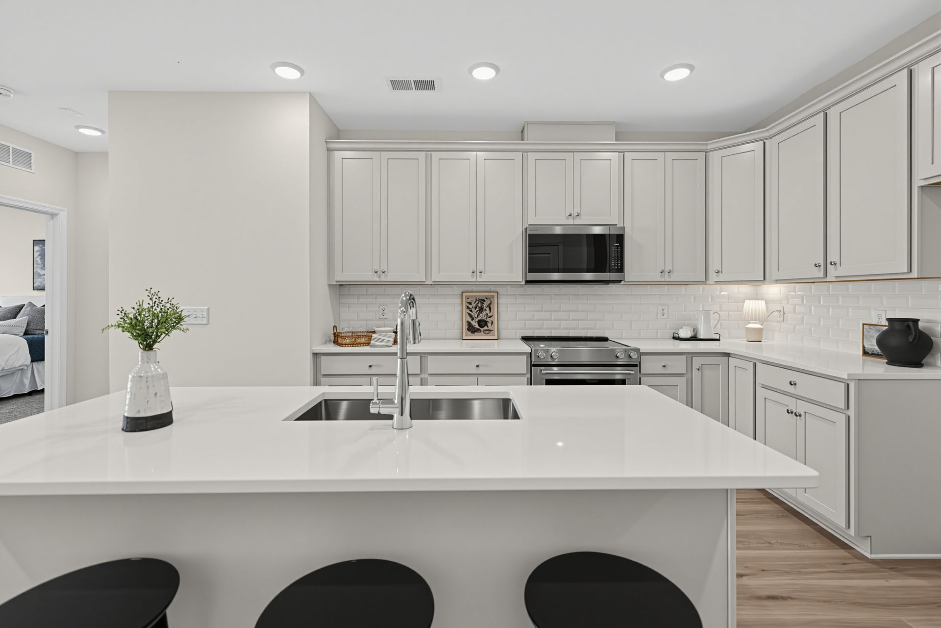 Washington Place photo 6