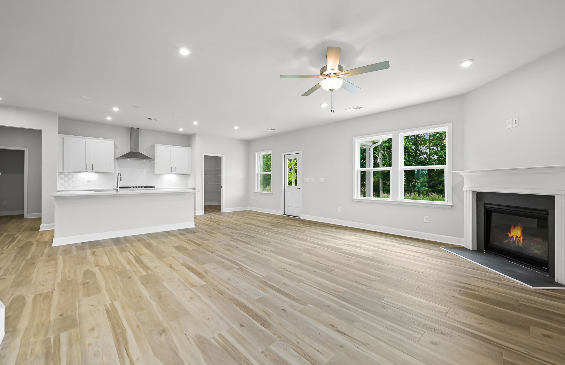 Anderson Point Estates photo 4