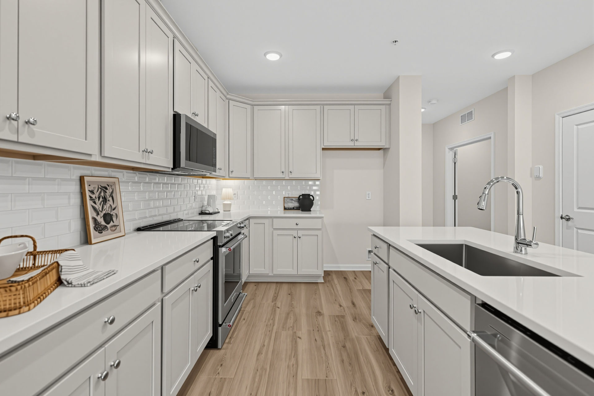 Washington Place photo 3