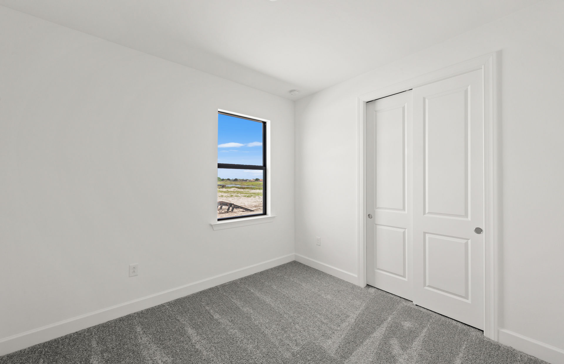 Hampton Lakes At River Hall photo 4