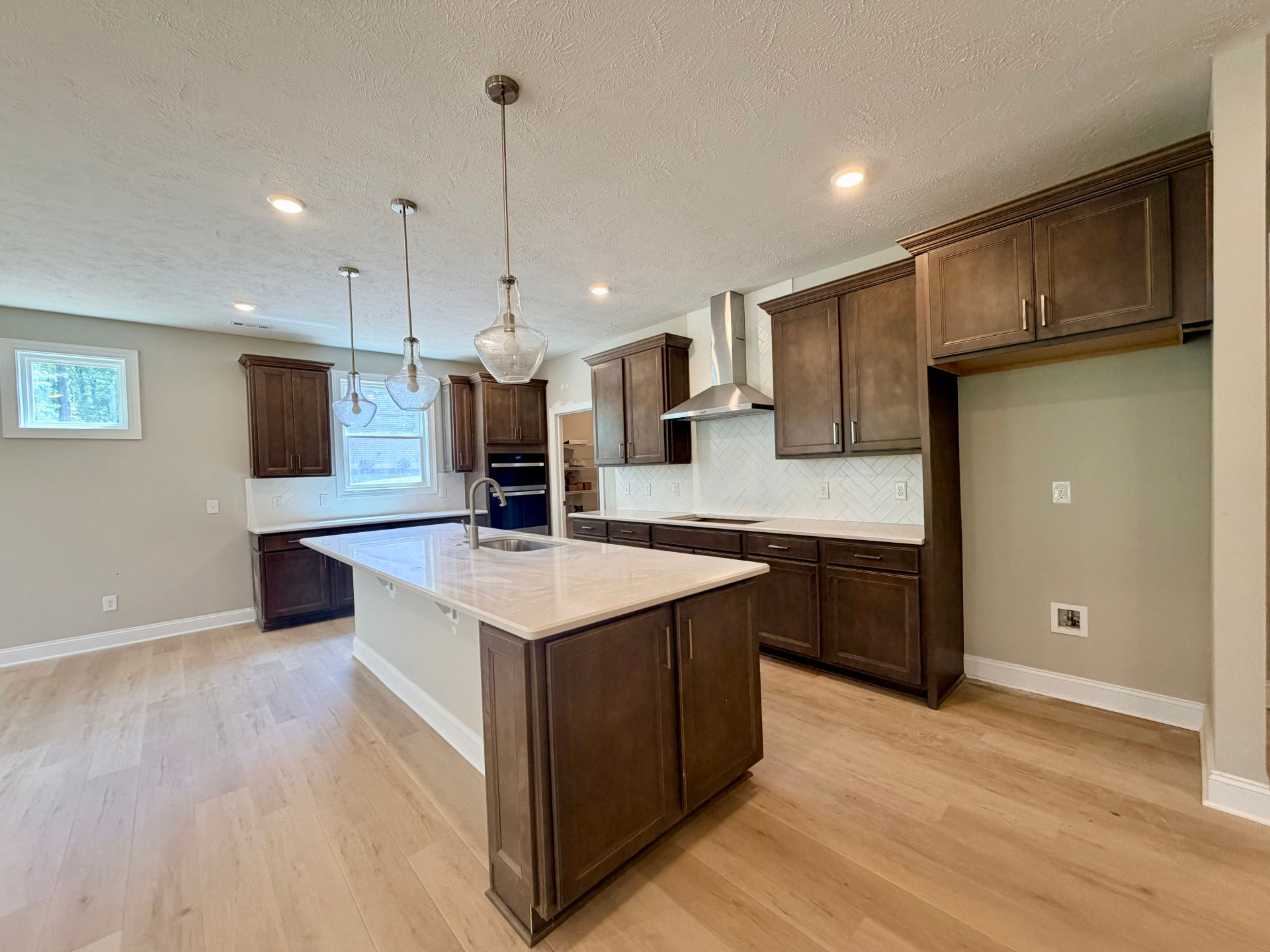 Ivy Ridge photo 2
