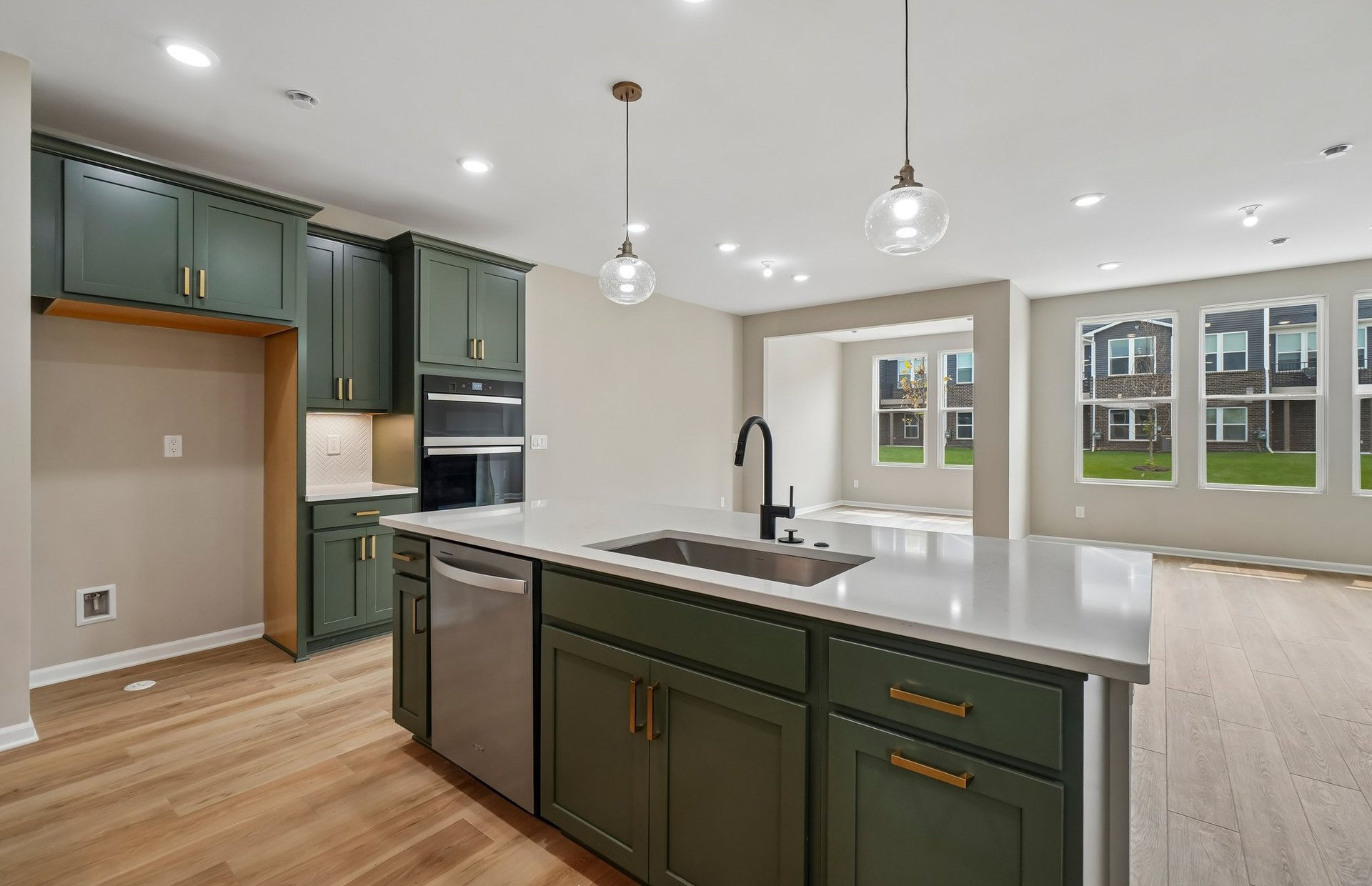 Townes At Lakeview photo 5