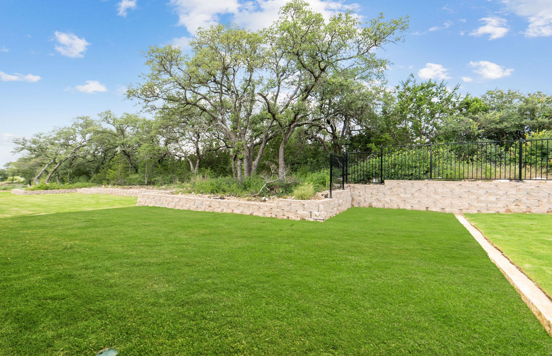 Sun City Texas photo 2