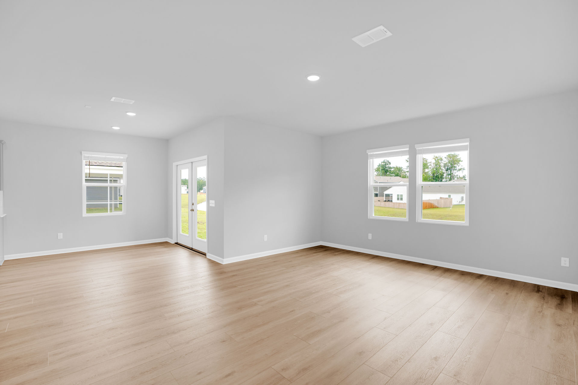 Bradford Pointe photo 6