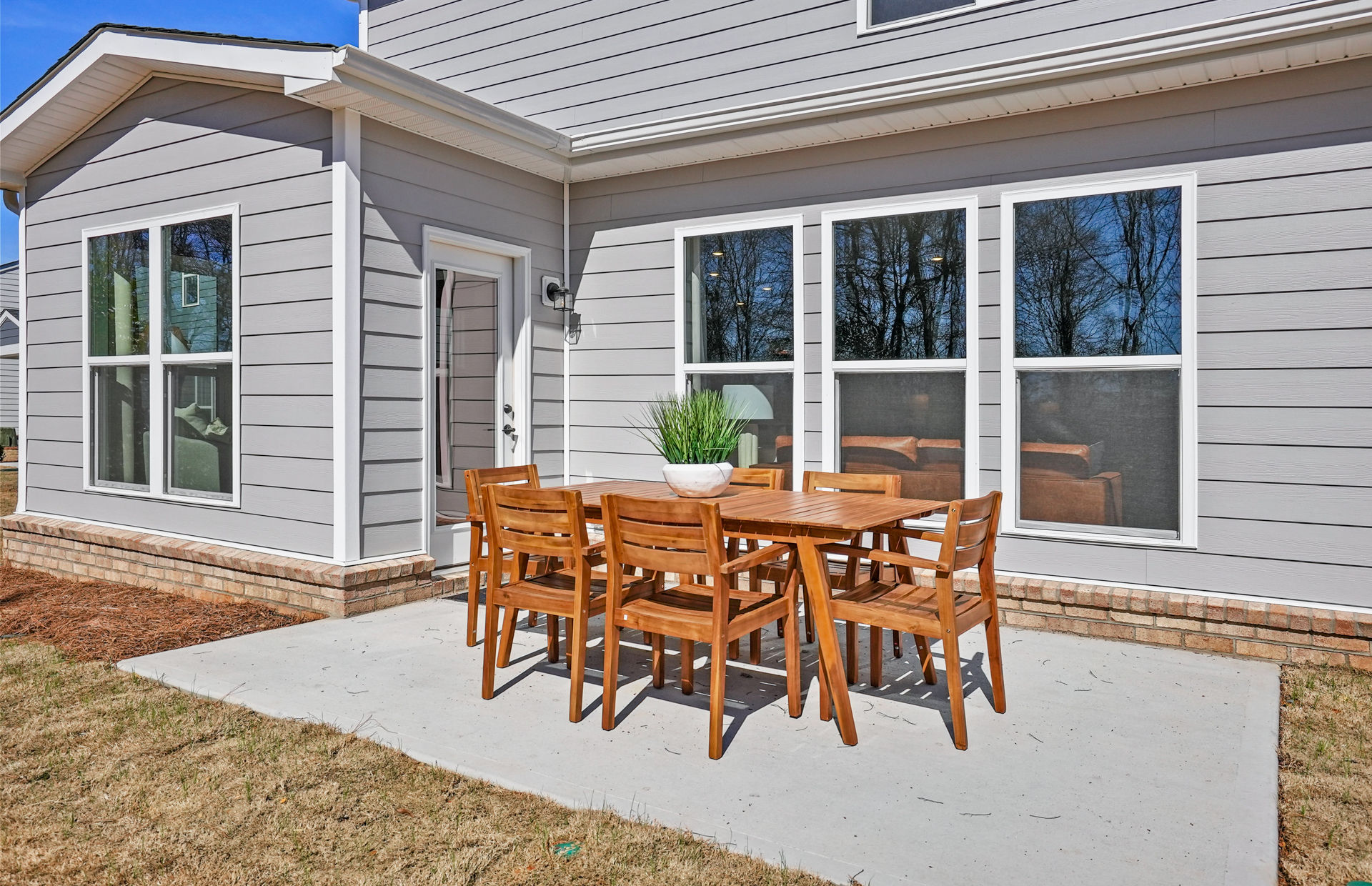Riverstone photo 6