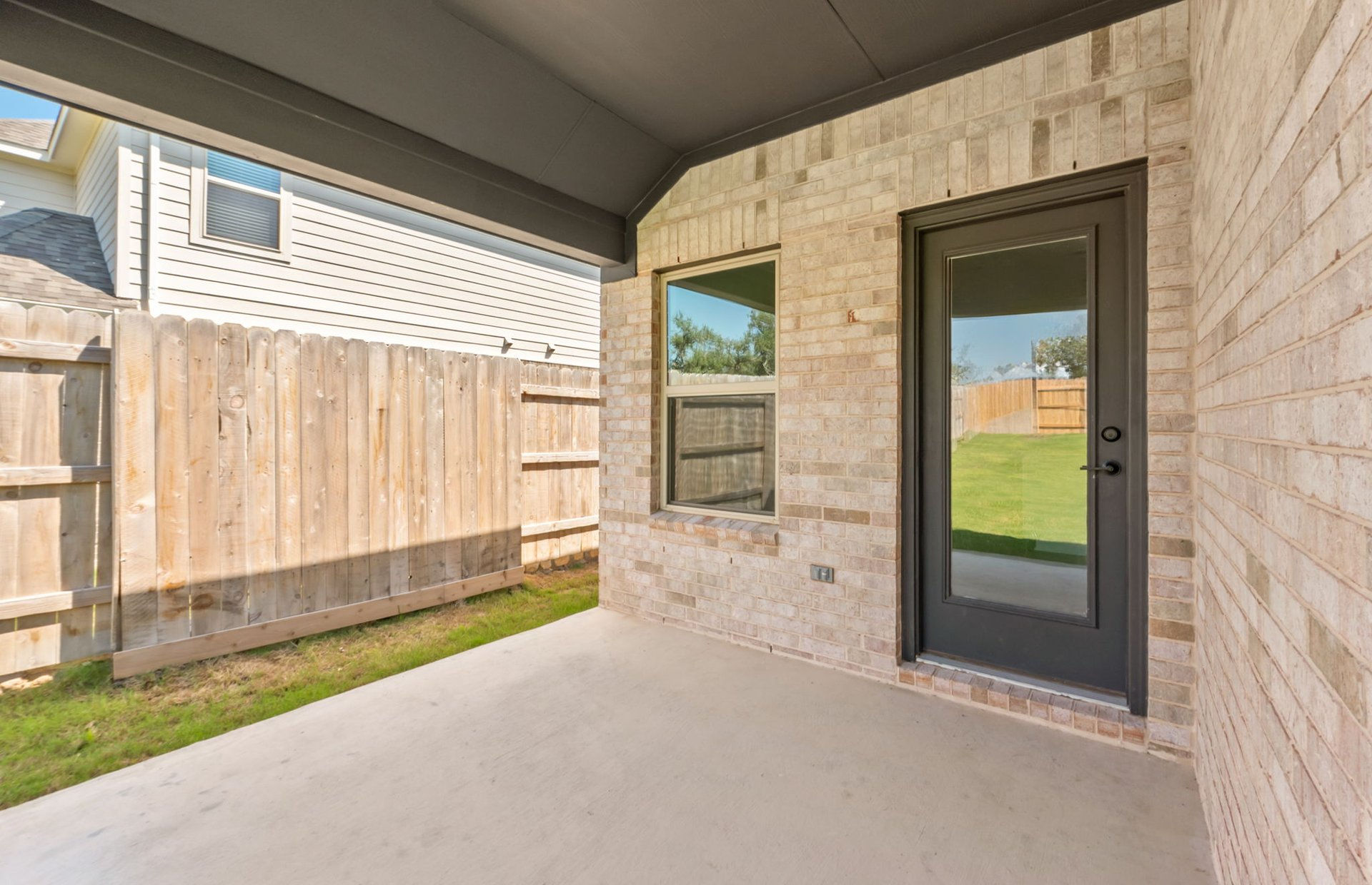 Crescent Bluff photo 5