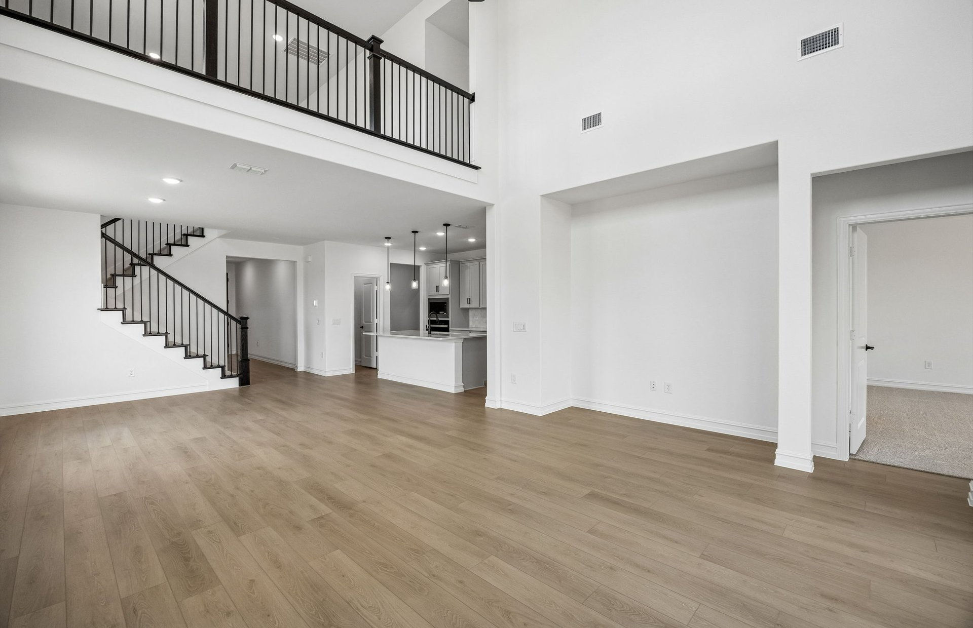 Sanford at 1036 Clayton Street, Aubrey, Texas: photo 3