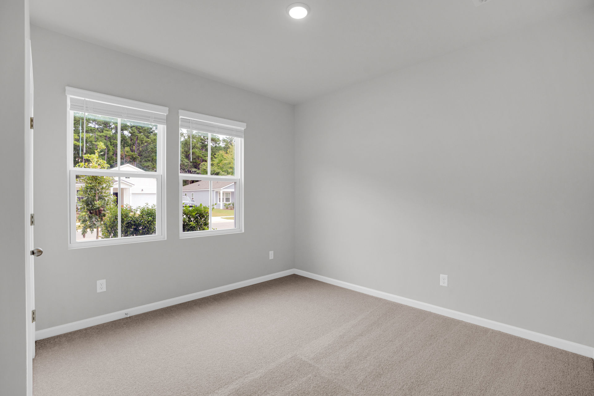 Bradford Pointe photo 2
