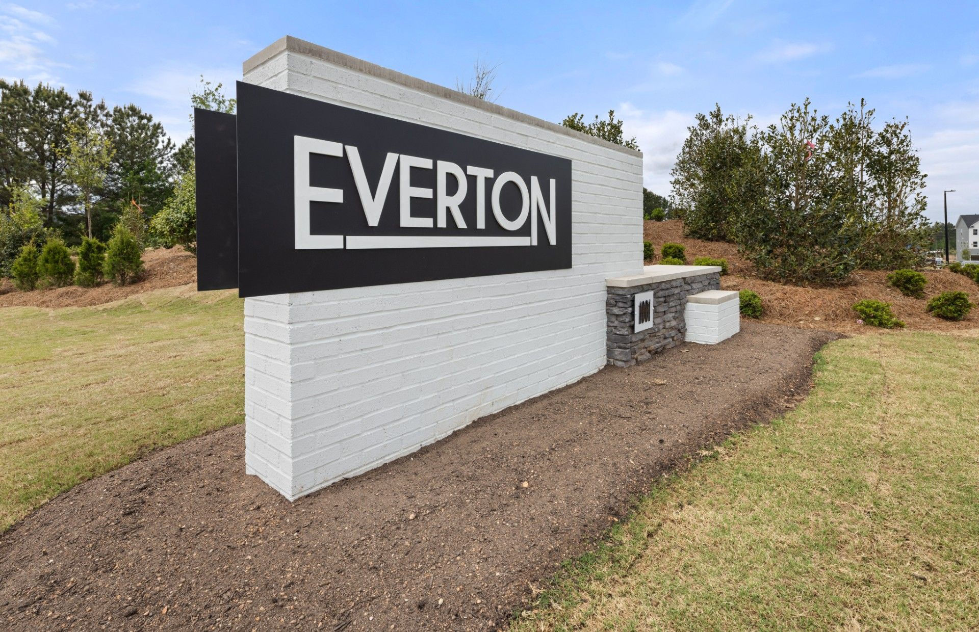 Everton photo 6