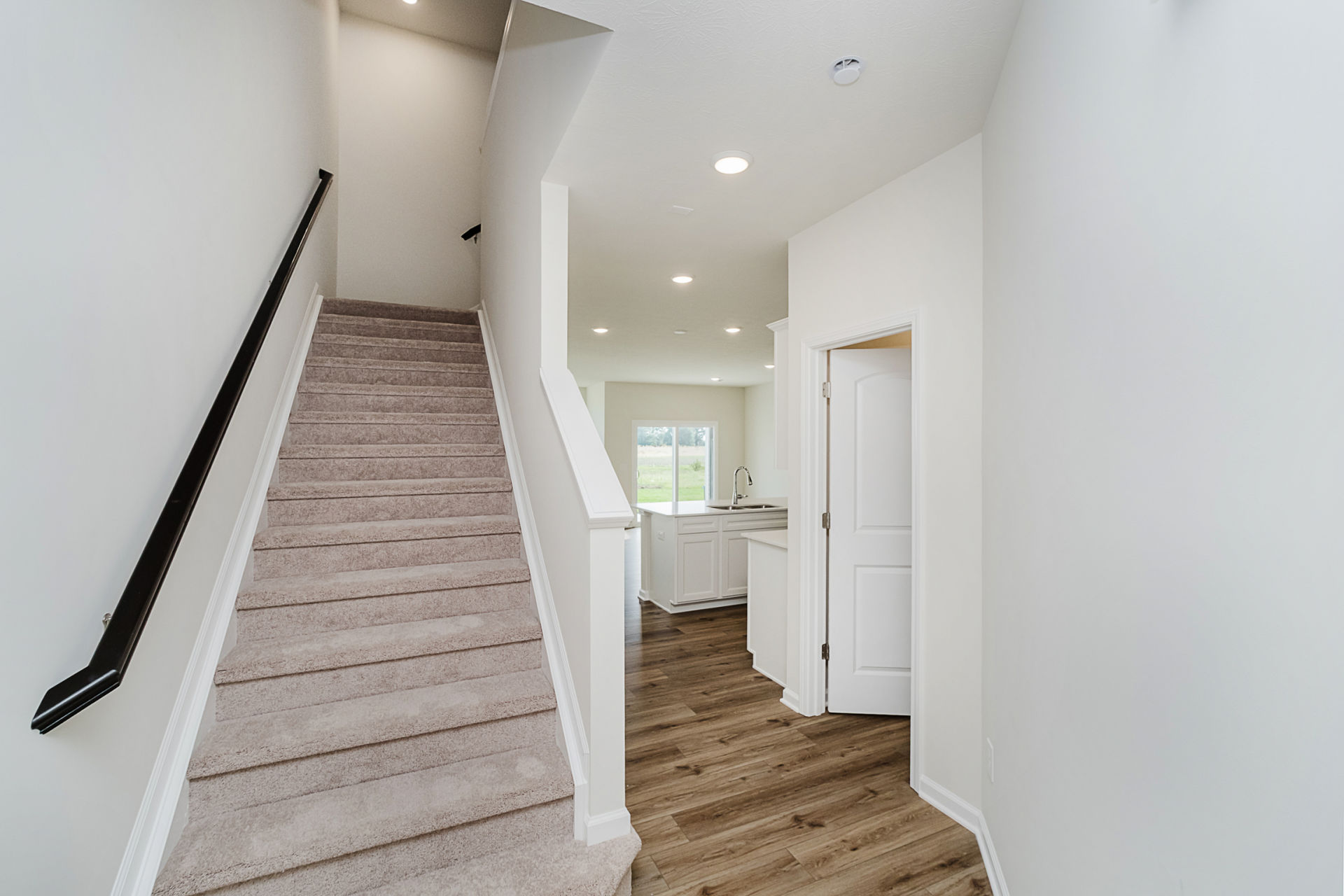 Lancaster Townhomes photo 2