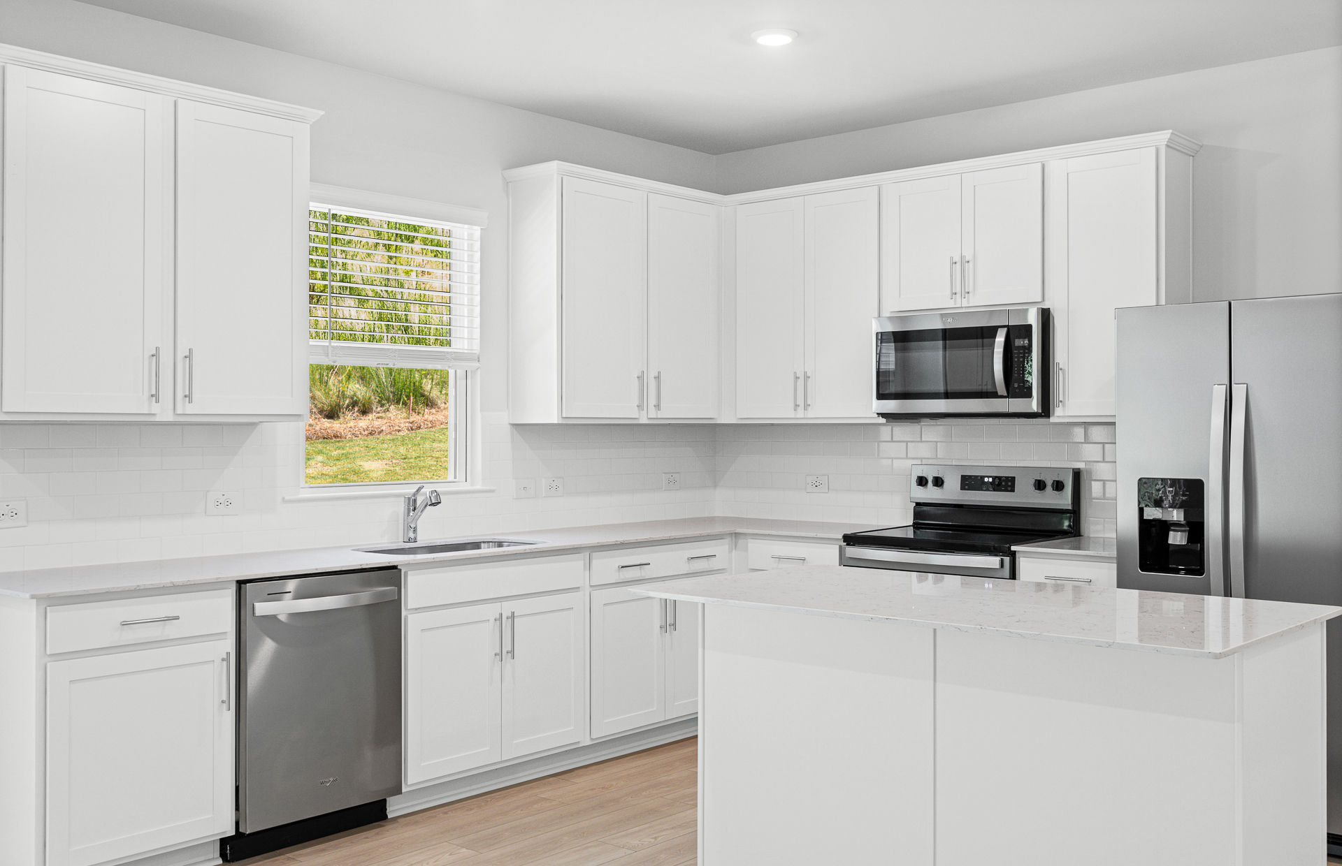 Avery Ridge photo 5